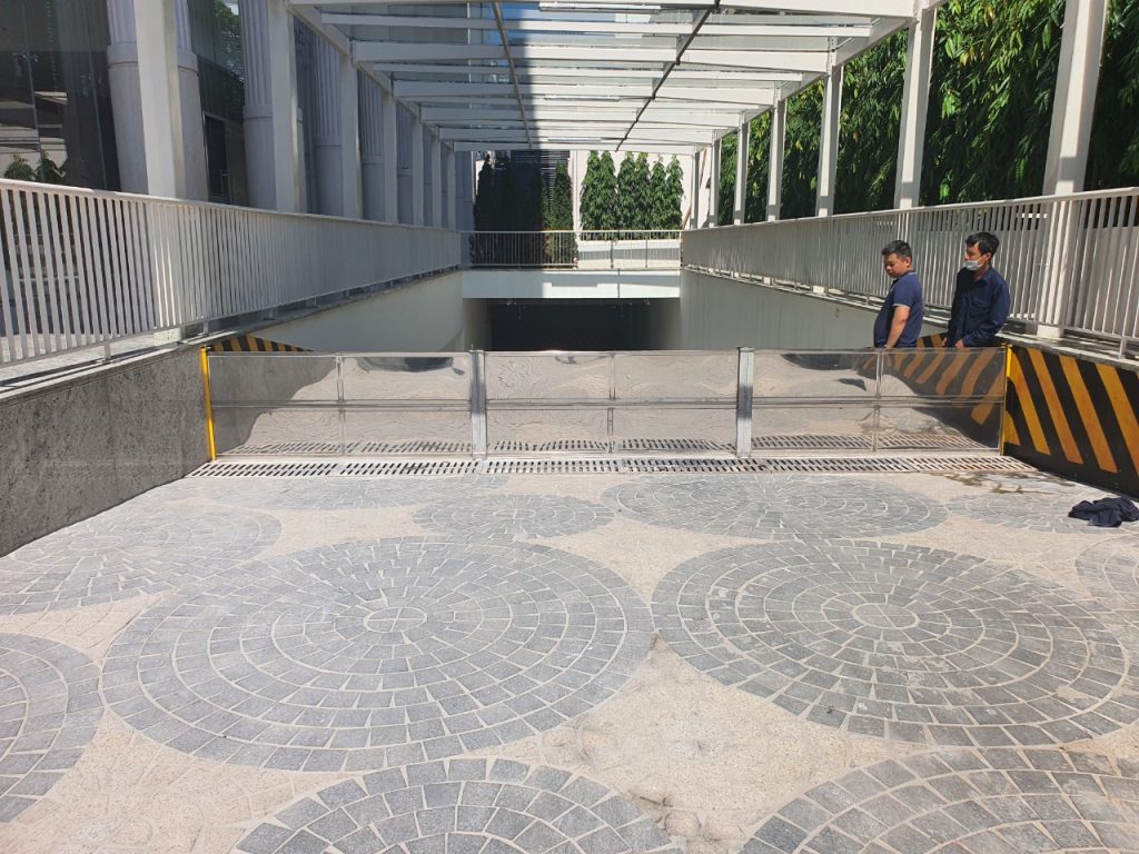 cửa chống ngập tòa nhà 40a hang bai