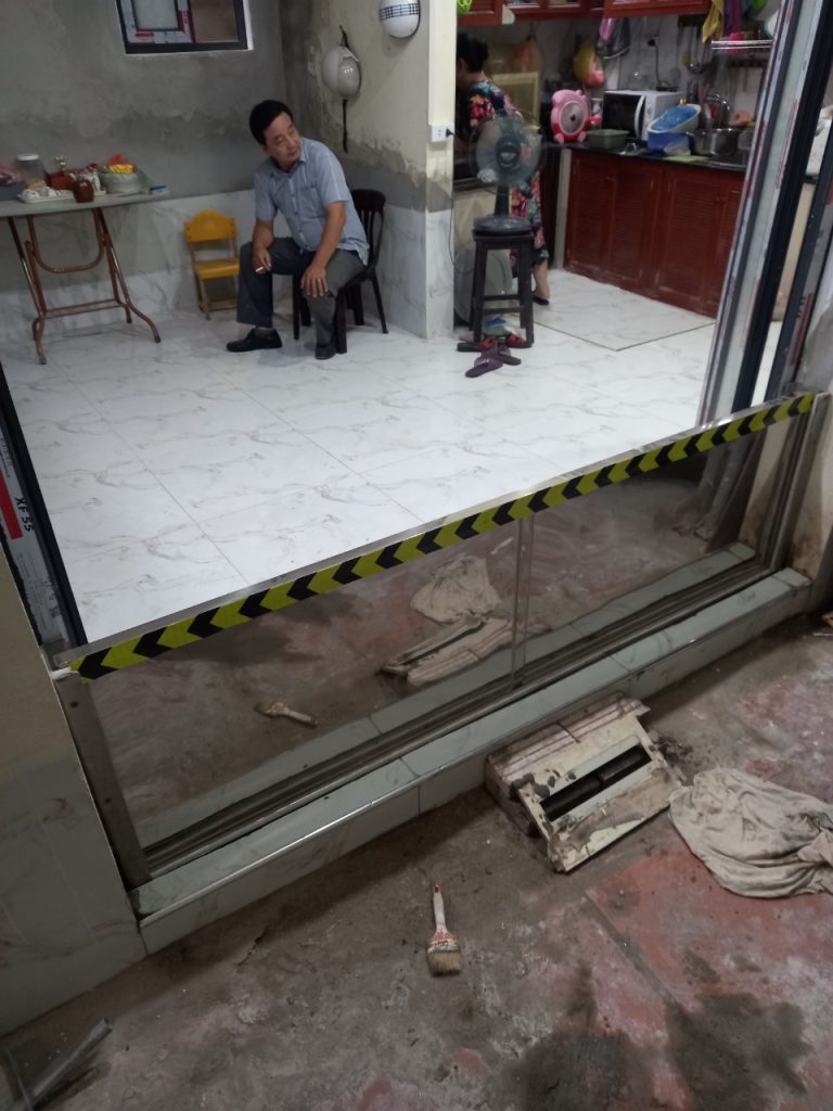 cửa chống ngập 10 kim mã